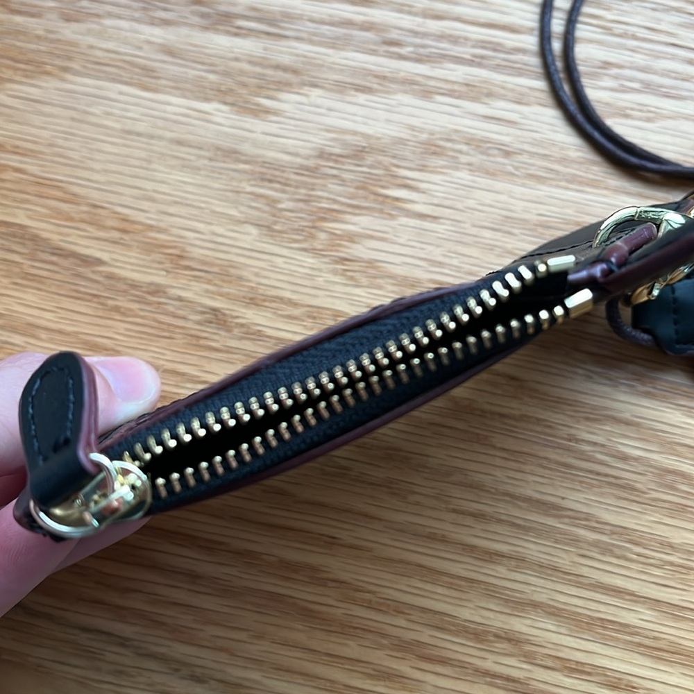 Happy Dream/Mickey Mouse lanyard/black with gold letter - Picture 4 of 6